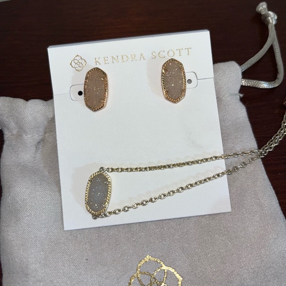 Kendra Scott Earring & Bracelet